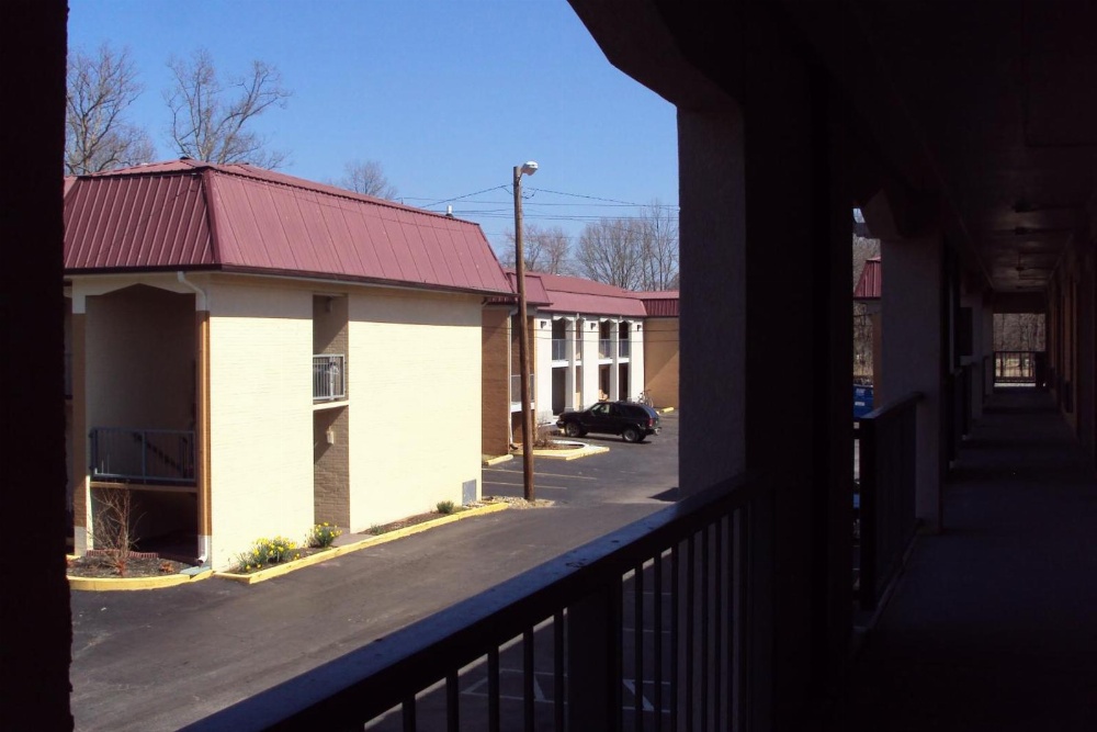 Executive Inn