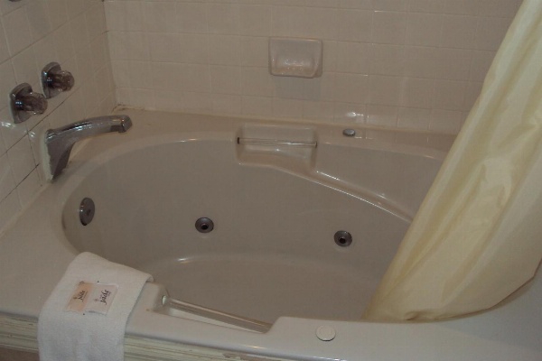 Executive Inn image 27